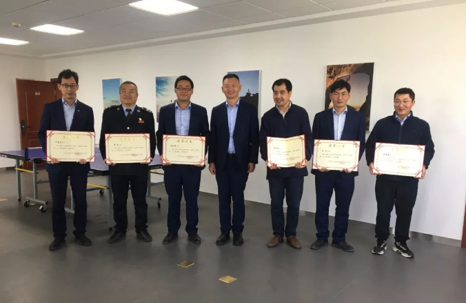 市產(chǎn)投集團(tuán)團(tuán)委舉辦“慶五一、迎五四”球類聯(lián)誼比賽(圖4)